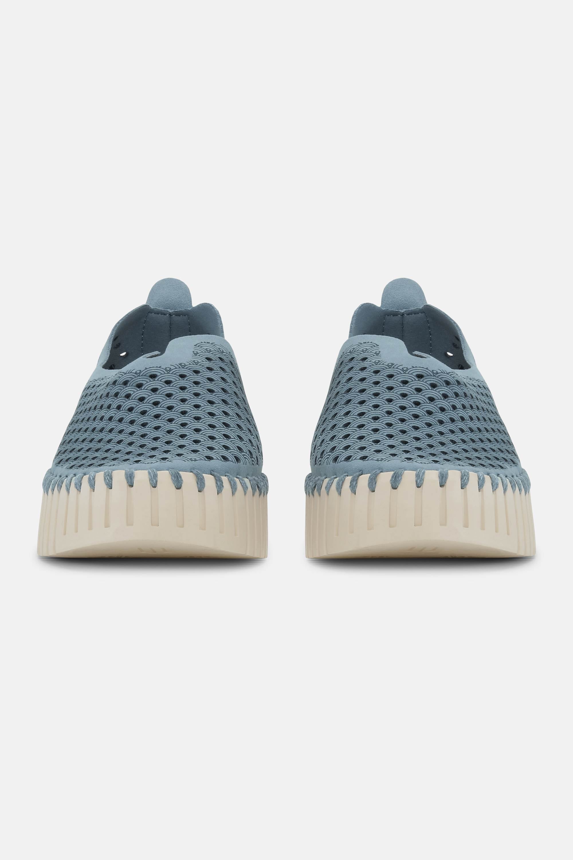 Platform Tulip Flats - Blue Cloud